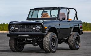 Ford Bronco Supercharged V8 by Velocity Restoration 2019 года